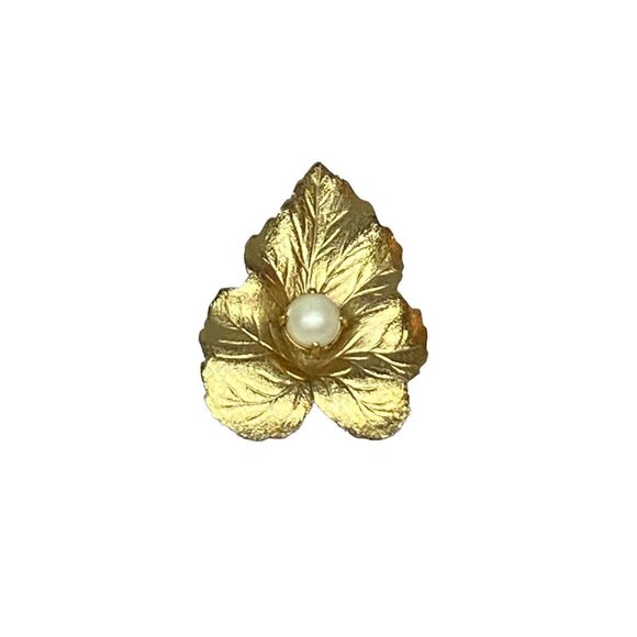 Vintage Sarah Coventry Small Leaf Faux Pearl Pin Brooch Gold Tone Textured - Picture 1 of 7